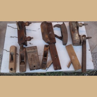 12 pialle per legno antiche da falegname di vari modelli e per cornici